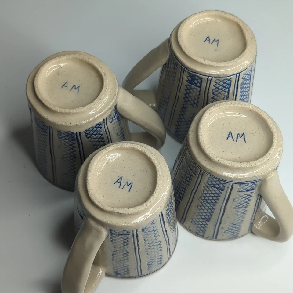 Juego de 4 tazas de té de café firmadas azules y beige hechas a mano 8 oz texturizadas Foto 4 de 4