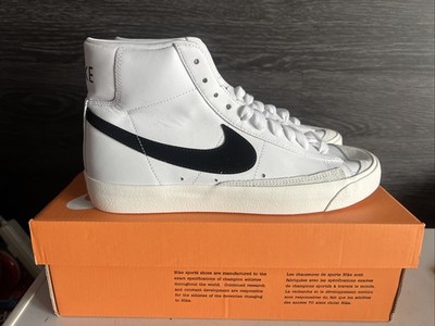 Nike Blazer Mid 77 Vintage White Black BQ6806100  Size 8.5