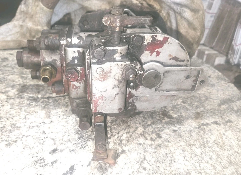 Massey Harris 44 Diesel Tractor Injector Pump Assembly American Bosch Diesel  - Image 4 of 4