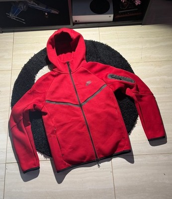 Nike Sportswear Tech Fleece Windrunner Full-Zip Hoodie in Gym Red