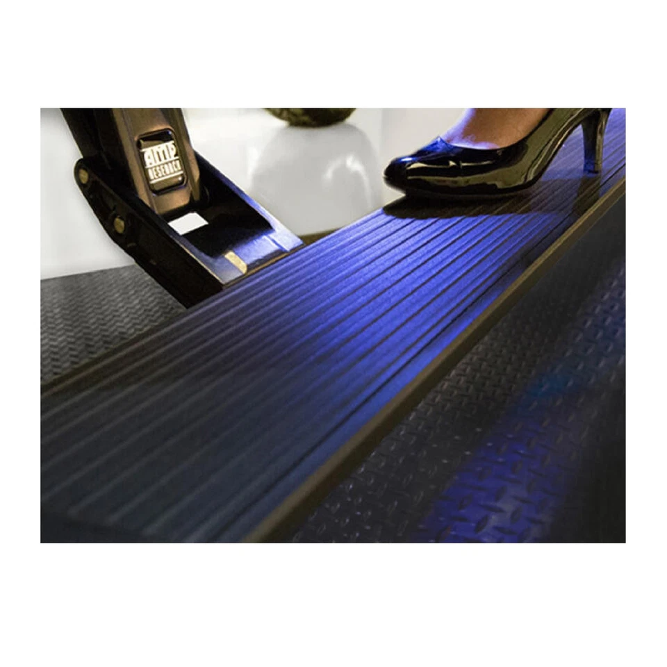 AMP Research PowerStep Running Boards Pair for 15-16 Silverado 2500 — 第 4/4 张图片