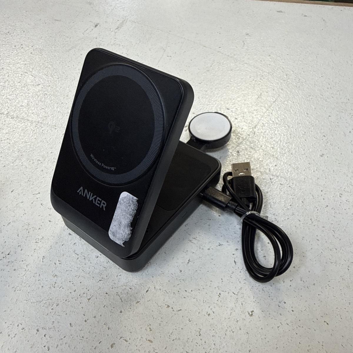 Anker MagGo Wireless Charging Station (15W, Foldable 3-in-1) Black
