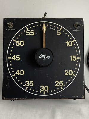Vintage GraLab Model 300 Glow Darkroom 1 Hour Timer Photography