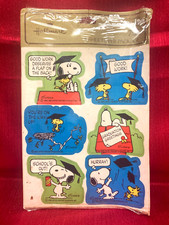 NEW VINTAGE HALLMARK PEANUTS / SNOOPY GRADUATION DAY SEALS