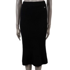 69708 auth CHANEL black cashmere 2017 17A COSMOPOLITE KNIT MIDI Skirt 34 XS