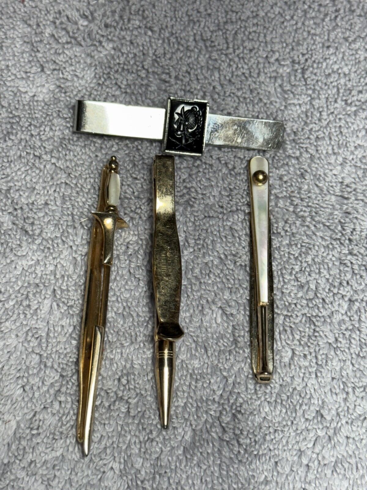Lot De 4 Pinces à Cravate Vintage - 1 Swank + 3 Non Marquées, En Métal, Occasion