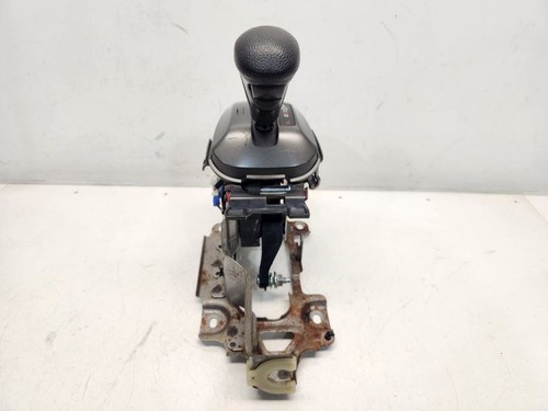 2009 Honda Accord (2.4L / AT / LXP) Transmission Shift Assembly *SCRATCHES* - Picture 8 of 12