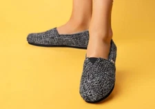 NEW & AUTHENTIC TOMS Ribbed Sweater- US SIZE 8