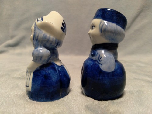 Delftware Dutch Boy Girl Salt Pepper Shaker Crown Mark on Girls Left Foot - Picture 4 of 6