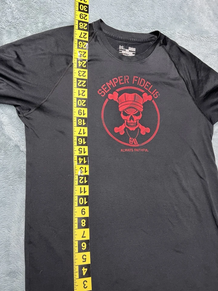 Camiseta Under Armour UA Heat-gear Semper Fidelis Always Faithful Skull Masculina Média - Imagem 4 de 4
