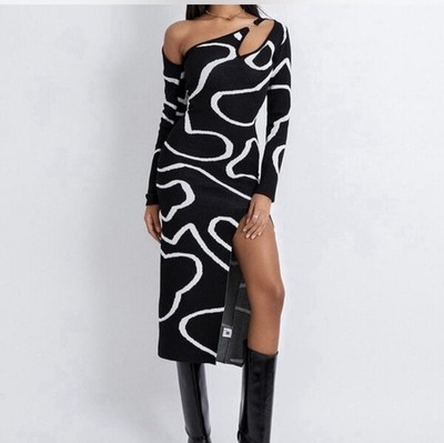 Micas Women Black White Abstract Knit Bodycon Maxi Dress Slit Small