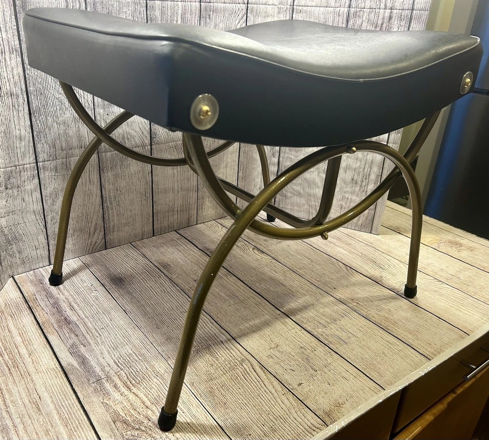 Vintage Hollywood Regency MCM Vanity Brass Bench Black Faux Leather Cushion Rare - Image 4 of 4