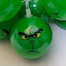 Grinch Christmas String Lights Green 20 LED Indoor/Outdoor Battery Operated NIB