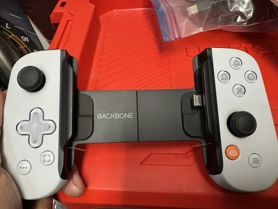 Backbone One PlayStation USB-C Edition Mobile Gaming Controller White