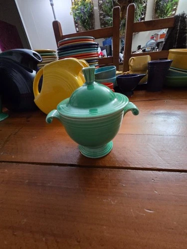 FIESTAWARE HLC Sugar Bowl with Lid Lt Green Vintage Marked (OLDER)