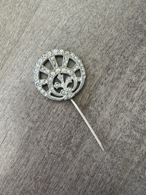 Antique Hat Pin Vintage Silver Color Rhinestones Circle Fleur Stick Jewelry