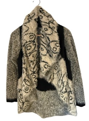 BKE Boutique Fuzzy Eyelash Hopi Knit Cardigan Sweater Women M