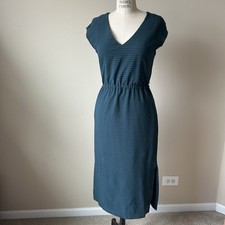 J.Crew Midi Dress Emerald Green Perforated Drapey Side Slit Cap Sleeve Size 4