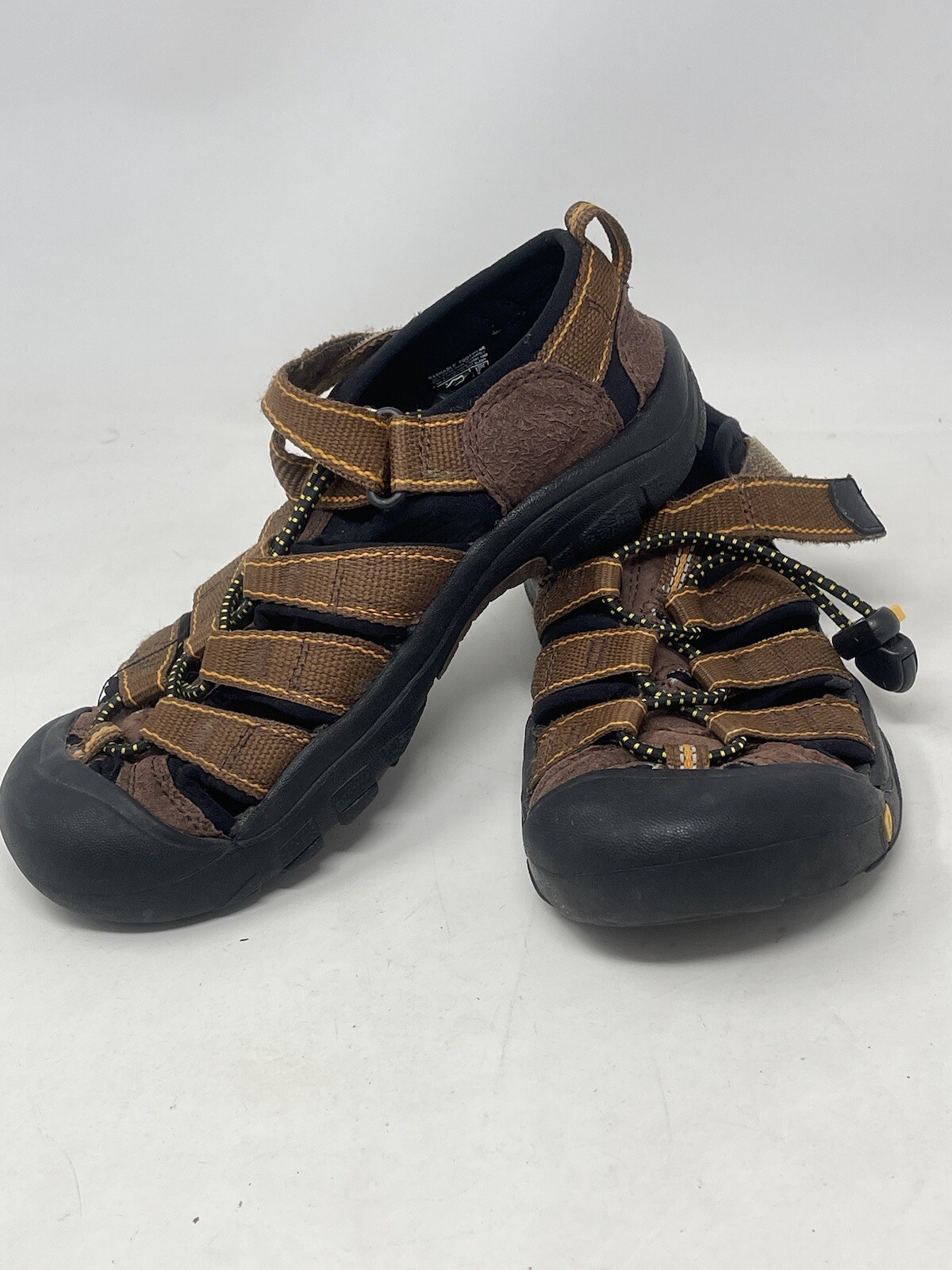 Keen Sandals 9212 PNCN Youth Size 2 Waterproof Closed Toe Brown Hiking Outdoors