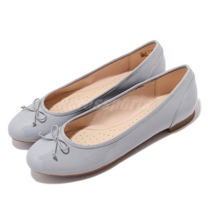 clarks pumps blue
