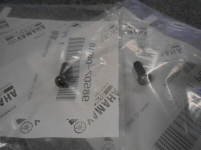 NOS Yamaha Pan Head Screws 1999-2001 YZFR6 1998-2001 YZFR1 98507