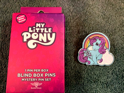 My Little Pony Retro G1 Cloud Blind Box Enamel Pin Buckle Down BLUEBELLE + BOX