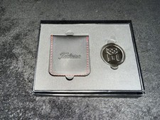 Titleist USA Flag Ball Marker Set Silver with Leather Pouch