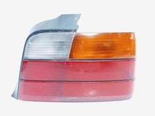 Feu arrière BMW 325
