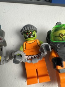 INCOMPLETE Lego City Police Station Parts & Pieces Minifigures