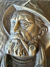 Relief Bild aus schwerem Messing " Seemann / Fischer " , ca. 16 x 22 cm Antik 