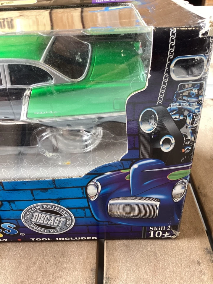 Rare 55 Chevy Bel-Air Black and Green Build It Kit New 1:18 & 1:64/SC. NIB - Image 3 of 4