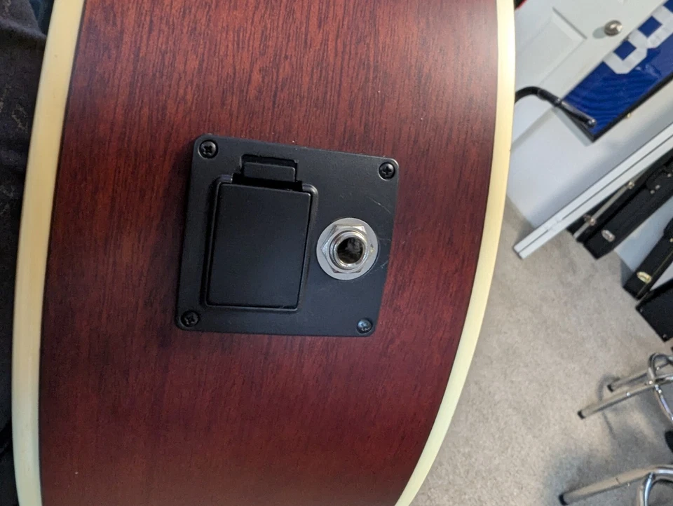 Bajo acústico Dean EAB Foto 4 de 4