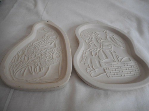 1996 & 1997 Longaberger Pottery Easter Cookie Mold Bunny Rabbit Egg - Picture 2 of 5