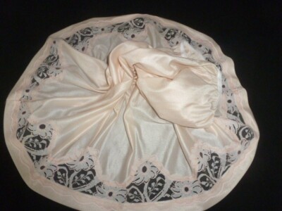 joli jupon vintage jolie dentelle 44/46/48 taille élastique ref DAN60