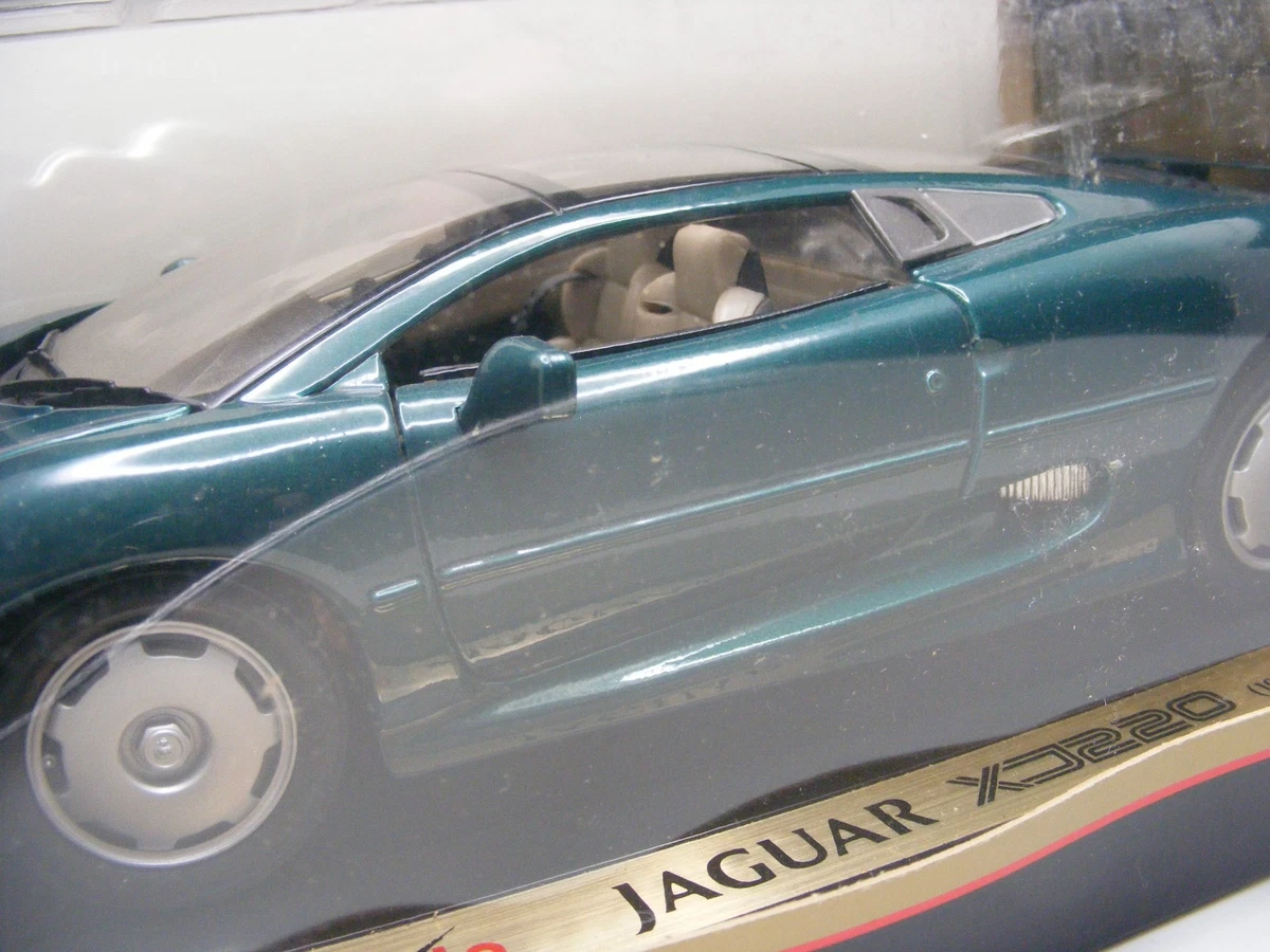 Maisto Special Edition 1/18 - Jaguar XKR Cabriolet 1998 - Vert - Réf 50330
