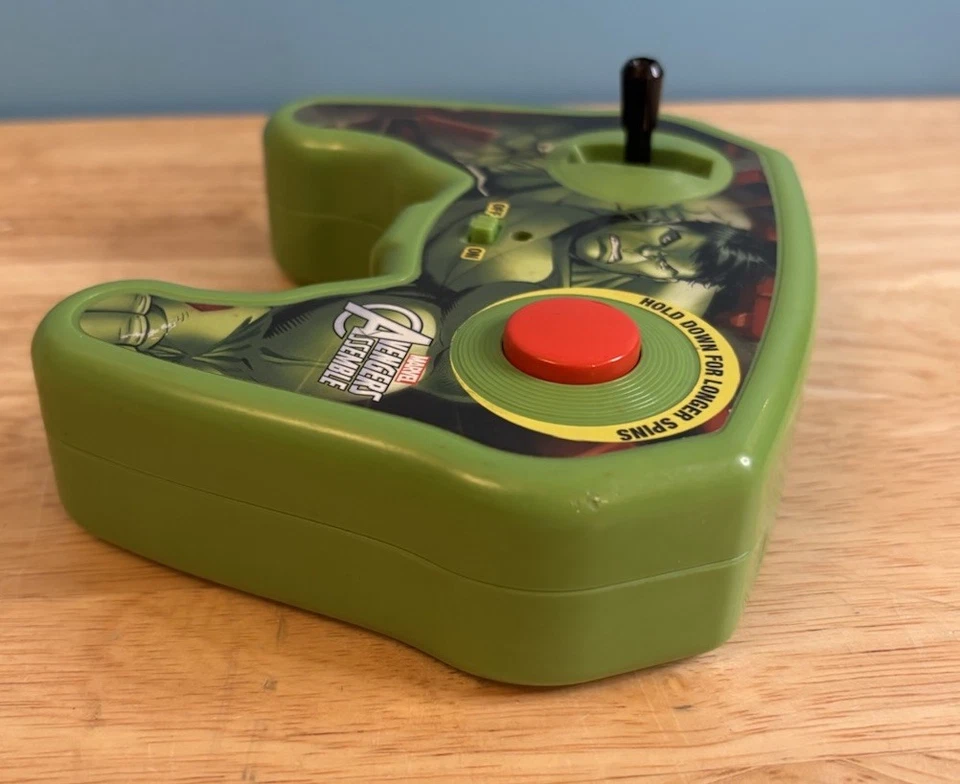 Jakks 2015 Marvel Avengers Assemble Hulk Smash R/C Replacement Remote Control - Image 4 of 4