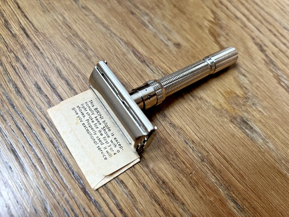 Gillette Slim adjustable J1 - Double Edge vintage - Rasoir de sûreté ancien 1964 - Photo 2/4