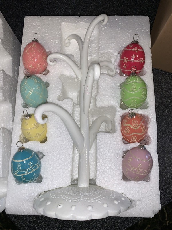 Avon Easter Egg Tree 8 Ornaments 10 Inch Tall Brand New in Box!
