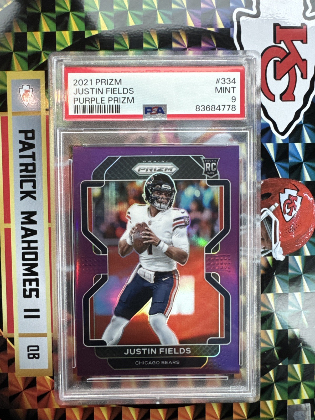 2021 Panini Prizm - Rookie Justin Fields #334 Purple Prizm /125 (RC)