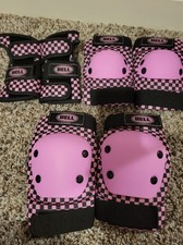 Bell Knee pads elbow pads wrist pads youth size medium never worn