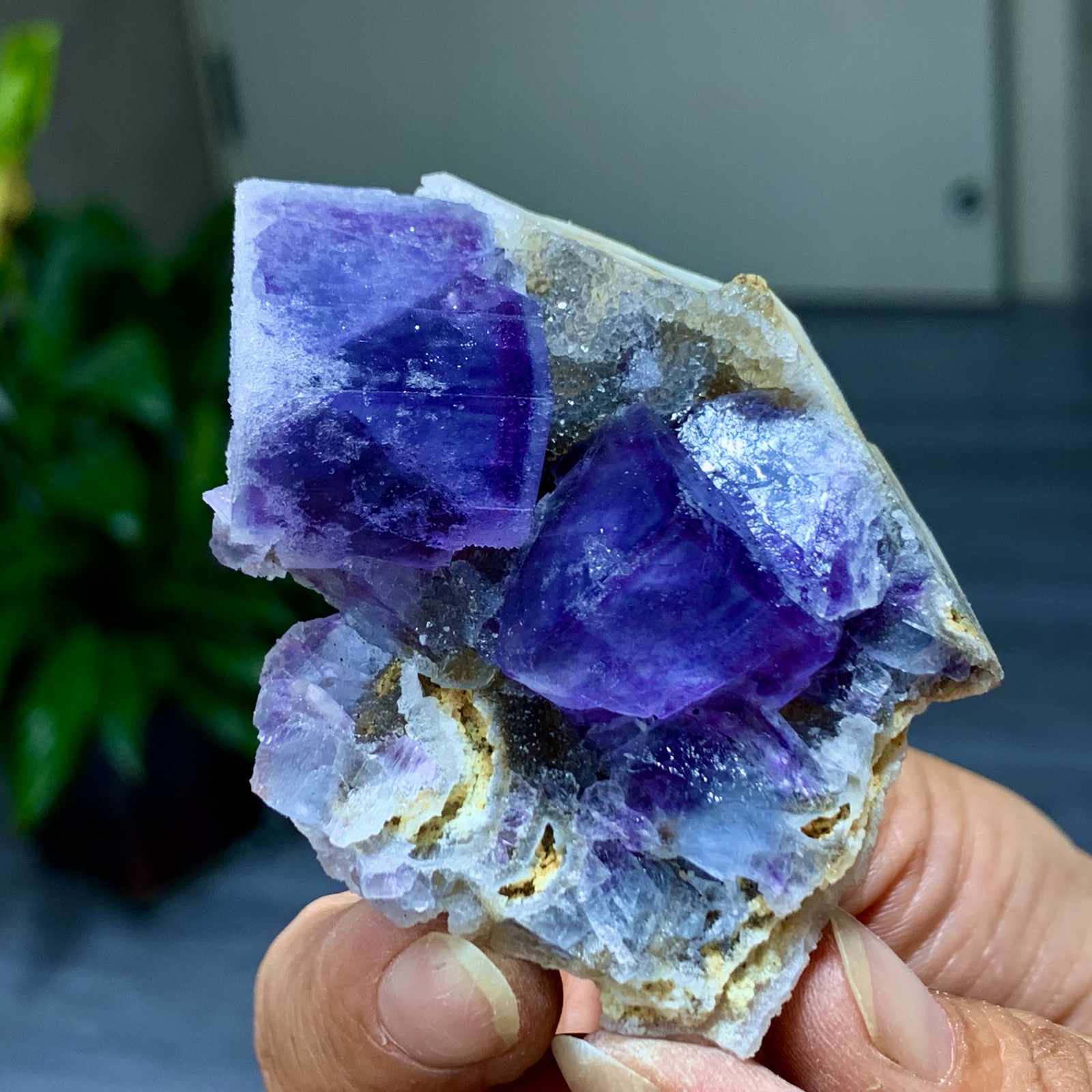 57G Natural Transparent blue-purple Cube Fluorite Mineral Crystal Specimen
