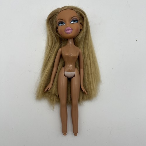 BRATZ Play Sportz Dance Fianna Nude Doll Only MGA Entertainment No Shoes Rare