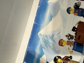 Lego City 60062 Arctic Icebreaker- New in Sealed Box