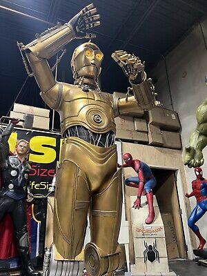 Life Size Sideshow Star Wars C-3P0 1:1 Full Size C3PO with Life Size Sideshow Star Wars C-3P0 1:1 Full Size C3PO with
