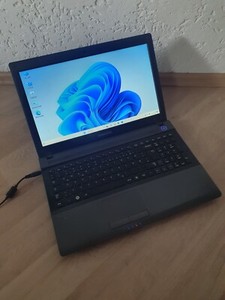 Samsung Notebook RV515-S03DE, 2x1,65GHz, 4GB RAM, 500GB, 15,6" Zoll, WLAN Webcam