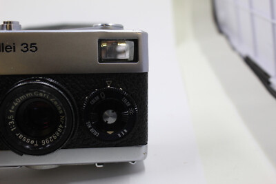 Vintage Rollei 35 Film Camera - Germany with Carl Zeiss Tessar
