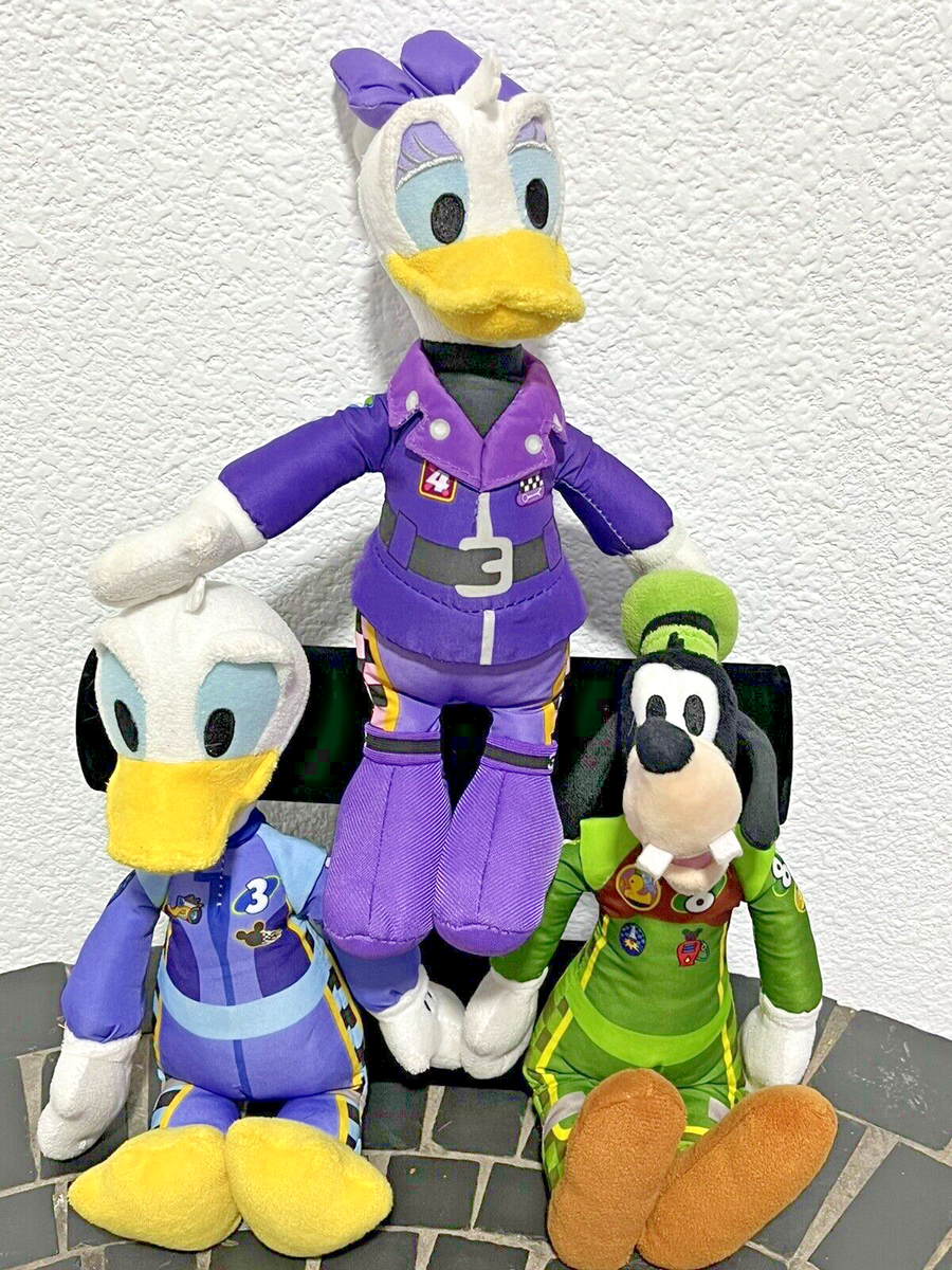 キュージョン　ディズニー　セット　スクルージ、カンガ&ルー　etc Disney Junior Mickey And The Roadster Racers DONALD DUCK & DAISY