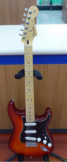 Fender Mexico Mx19016939 Playr Strat Plus Top Mn Acb Stratocaster Type Fender Mexico Mx19016939 Playr Strat Plus Top Mn Acb Stratocaster Type
