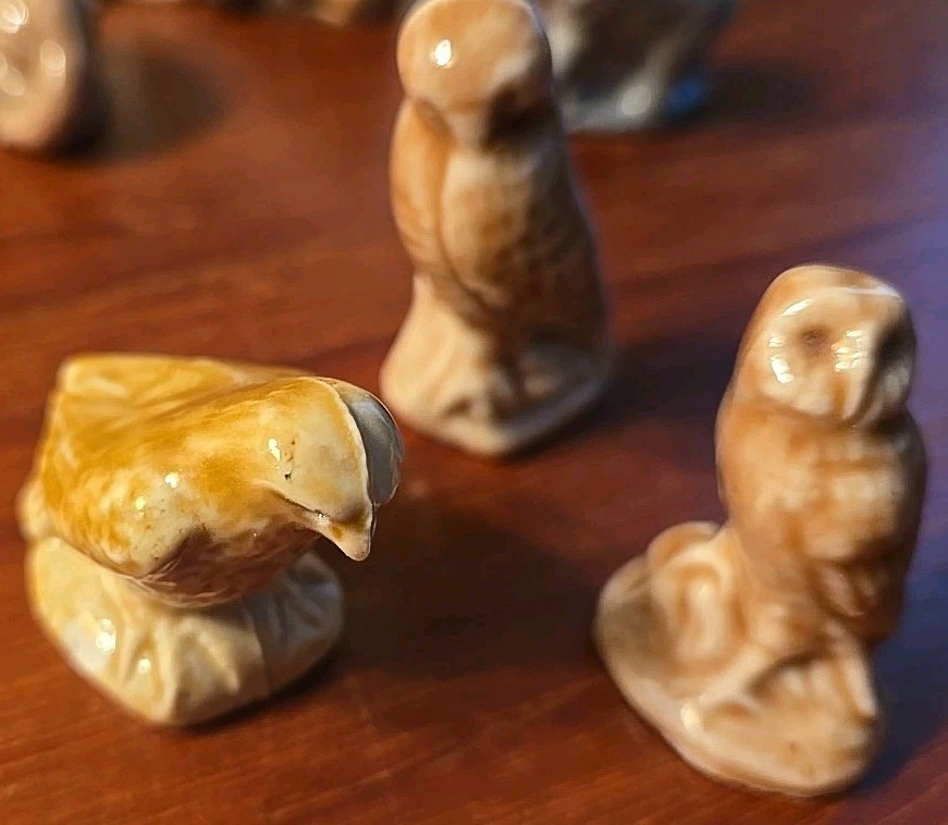 LOT OF 11 ASSORTED PORCELAIN WADE WHIMSIES FIGURINES ANIMALS RED ROSE TEA