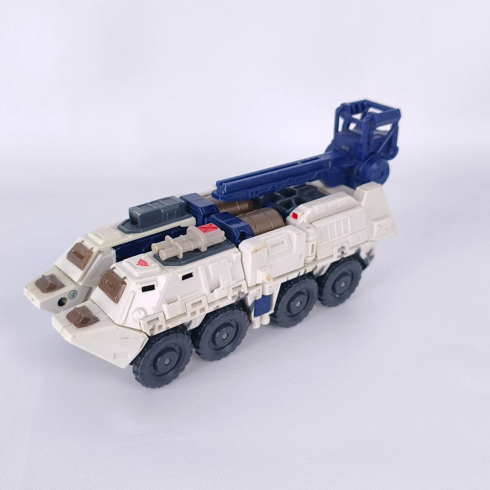 Transformers Cybertron Defense Red Alert Cybertron Ultra Class Foto 3 de 4